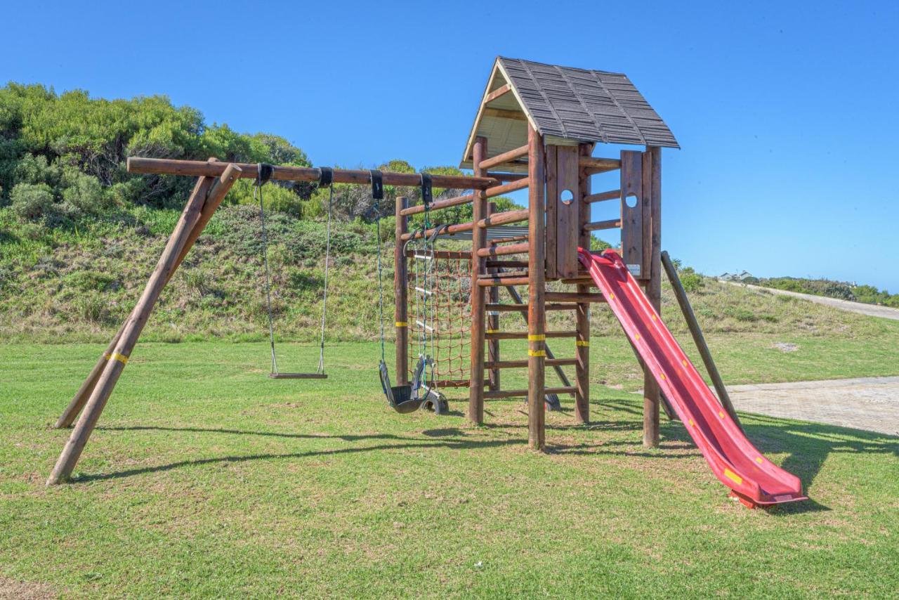 Отель Fynbos Golf And Country Estate Eersterivierstrand Экстерьер фото
