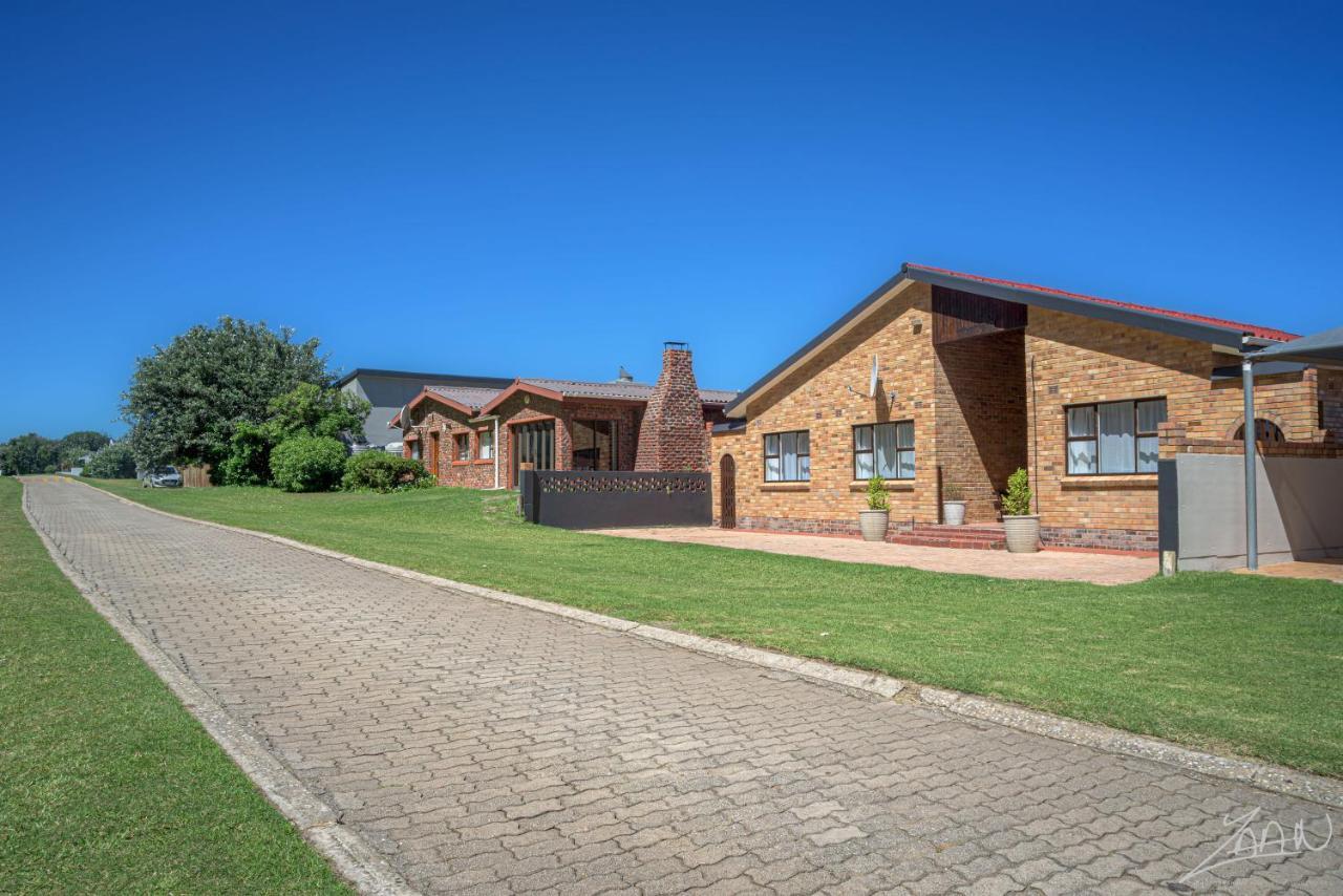Отель Fynbos Golf And Country Estate Eersterivierstrand Экстерьер фото